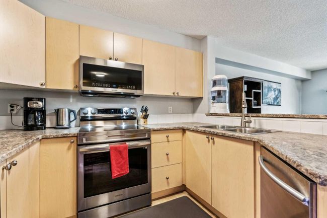 3104 - 16969 24 Street Sw, Home with 2 bedrooms, 1 bathrooms and 1 parking in Calgary AB | Image 5