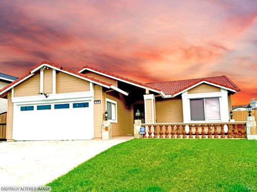 570 Newport Way, Vallejo, CA, 94589-3303 | Card Image