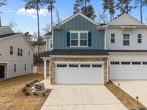179 Cabernet Dr, Chapel Hill, NC, 27516-9408 | Card Image
