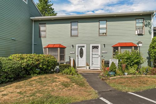 1103 Piscassic St, Newmarket, NH, 03857-1191 | Card Image