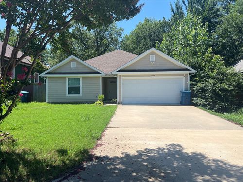 1406 W Sears St, Denison, TX, 75020-3422 | Card Image