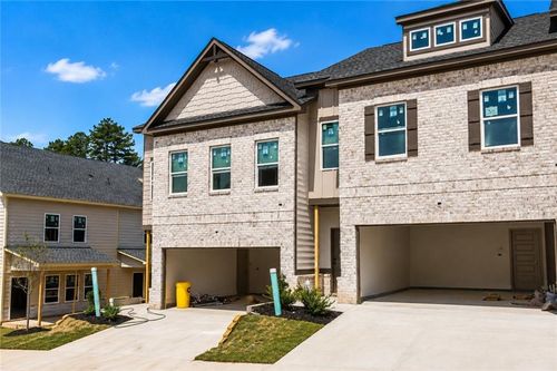 35-4357 Fern River Bnd, Norcross, GA, 30093-3554 | Card Image