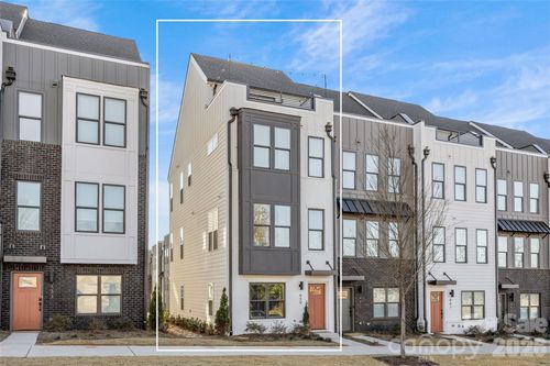 439 Blairhill Rd, Charlotte, NC, 28217-1333 | Card Image