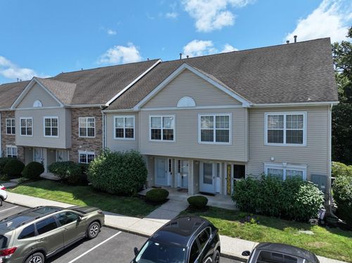 10-1139 Maggie Rd, Newburgh, NY, 12550-7031 | Card Image