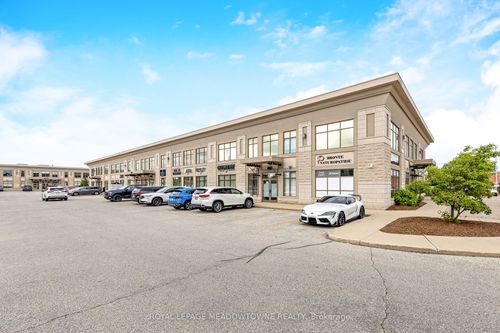 212-400 Bronte St S, Milton, ON, L9T0H7 | Card Image