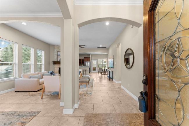 2803 Lockeridge Place Dr, House other with 6 bedrooms, 3 bathrooms and 2 parking in Spring TX | Image 6