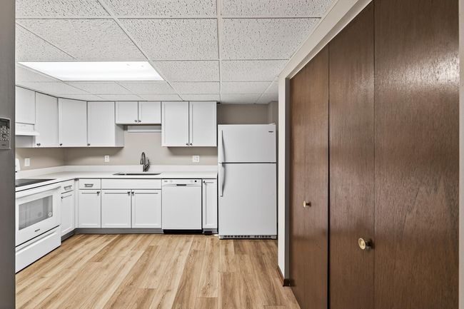 12_201_2nd_112_mls.jpg | Image 10