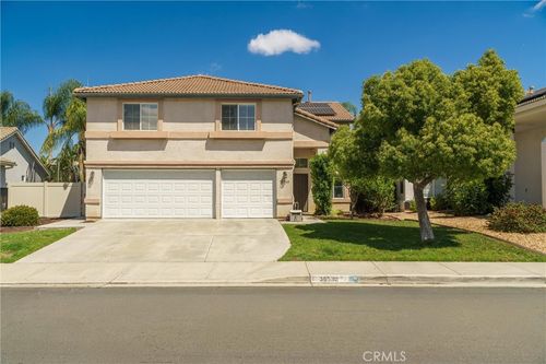 39560 Saint Honore Dr, Murrieta, CA, 92563 | Card Image