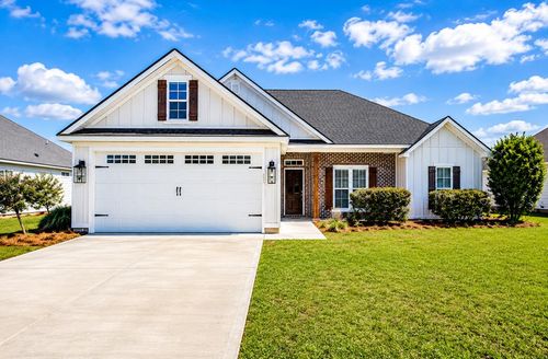 121 Audrey Ln, Hahira, GA, 31632-4279 | Card Image