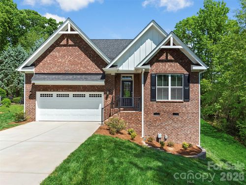 5440 Welch Ct, Cramerton, NC, 28032-1675 | Card Image