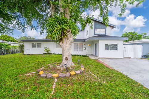 1165 4th Ter, Pompano Beach, FL, 33060-8605 | Card Image