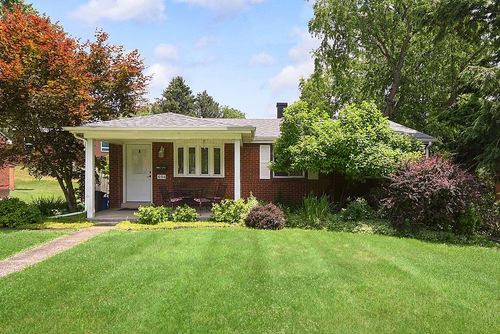 404 Hochberg Rd, Monroeville, PA, 15146-1518 | Card Image