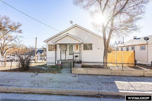 801 Mckeehan Ave, Rock Springs, WY, 82901-5928 | Card Image
