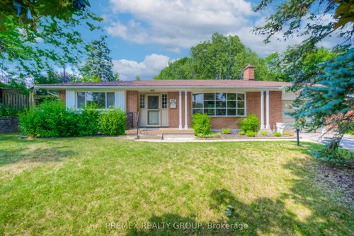 155 Churchill Dr, Cambridge, ON, N1S1S3 | Card Image