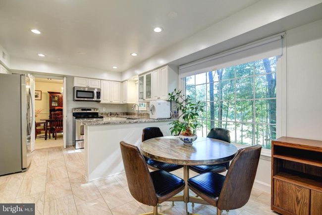 5901 Boothe Dr, House other with 4 bedrooms, 4 bathrooms and null parking in BURKE VA | Image 6