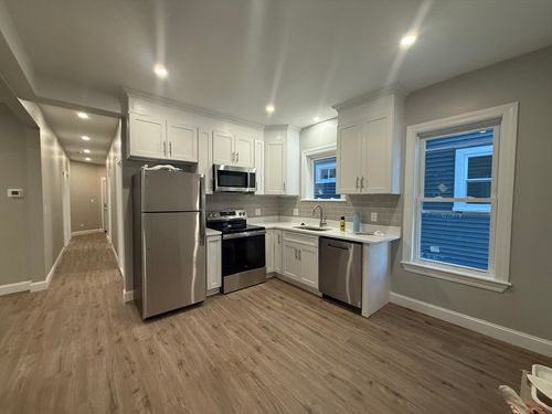 apt-1-19 Dewolf St, Boston, MA, 02125-4478 | Card Image