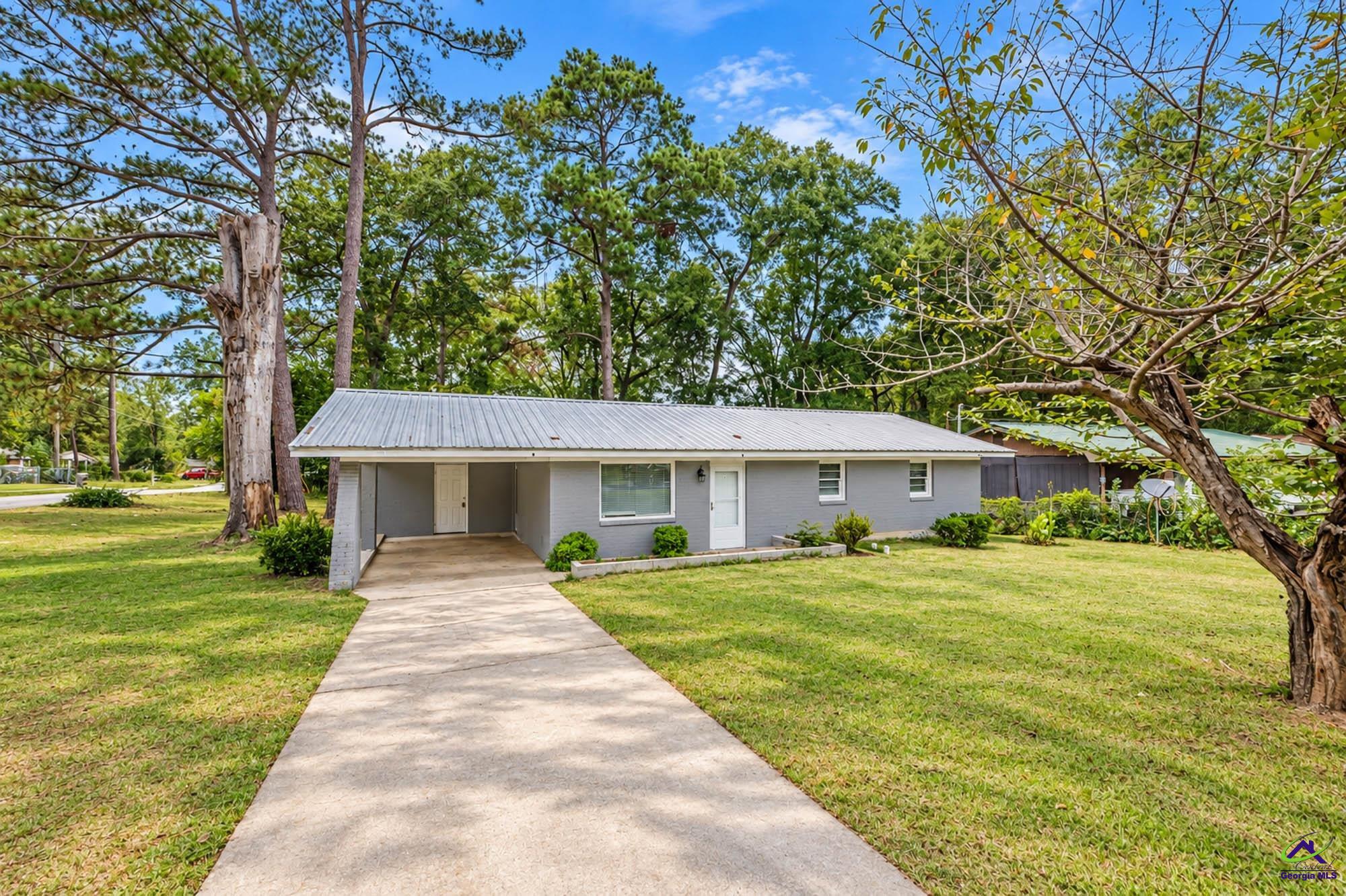 101 Magnolia Ave, For Sale in Warner Robins - eXp Realty
