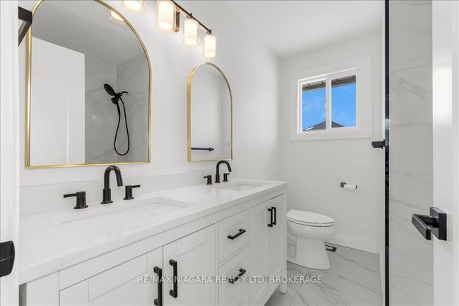 97 King St E, House other with 5 bedrooms, 2 bathrooms and 3 parking in Haldimand ON | Image 20