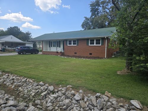 107 Truman St, Waverly, TN, 37185-1853 | Card Image
