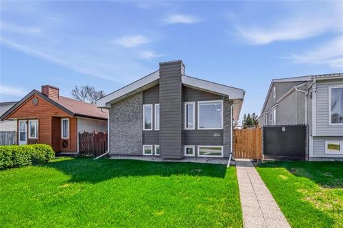 304 Fernbank Ave, Winnipeg, MB, R2V4C1 | Card Image