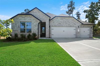 227 Jim Hall Lane, House other with 4 bedrooms, 2 bathrooms and null parking in New Waverly TX | Image 2