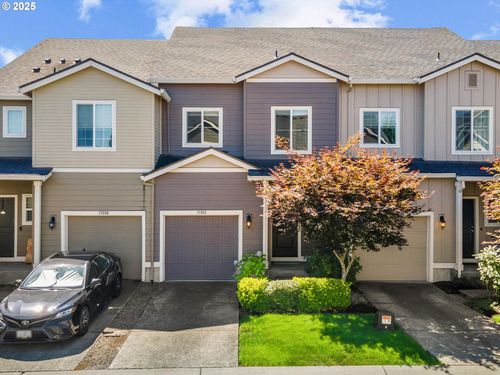 17562 Sw Devonshire Way, Sherwood, OR, 97140-9210 | Card Image