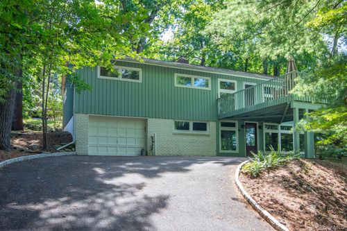 70 Deertrack Ln, Irvington, NY, 10533-1014 | Card Image