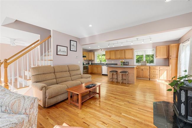 58 Snake Meadow Rd, House other with 3 bedrooms, 3 bathrooms and 22 parking in Killingly CT | Image 11