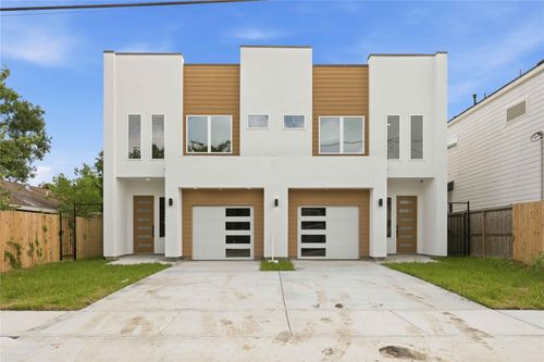 ab-3704 Mount Pleasant St, Houston, TX, 77021-5608 | Card Image
