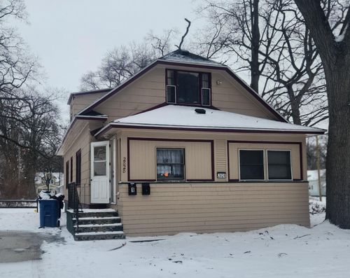 2828 7th St, Muskegon, MI, 49444-2040 | Card Image