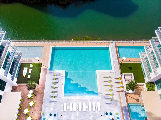 UNIT-2303 - 300 Sunny Isles Blvd, Condo with 2 bedrooms, 3 bathrooms and null parking in Sunny Isles Beach FL | Image 20