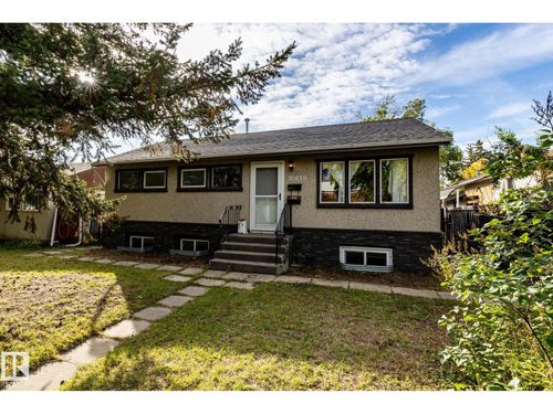 10619 129 Ave Nw, Edmonton, AB, T5E0L3 | Card Image