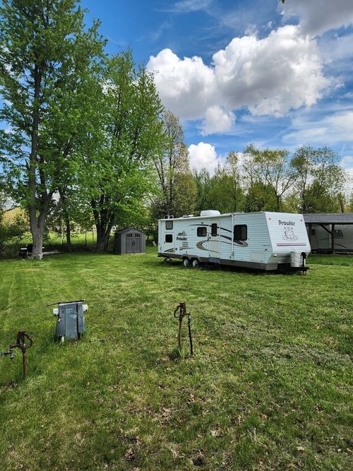 20/7 Woodhaven Lakes, Sublette, IL, 61367 | Card Image