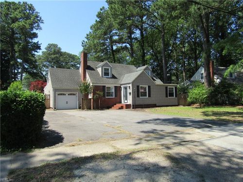 111 S Ridgeley Rd, Norfolk, VA, 23505-4605 | Card Image