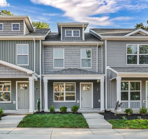 149 Quarry Point Dr, Clarksville, TN, 37043-3368 | Card Image