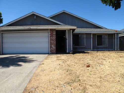 8140 Cottonridge Circle, Sacramento, CA, 95828 | Card Image