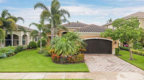 3694 Pleasant Springs Dr, NAPLES, FL, 34119-8660 | Card Image