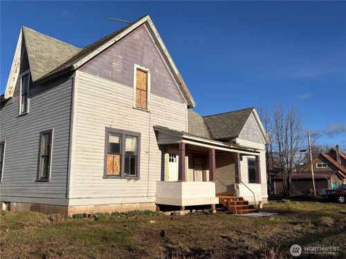 212 N 1st St, Dayton, WA, 99328-1303 | Card Image