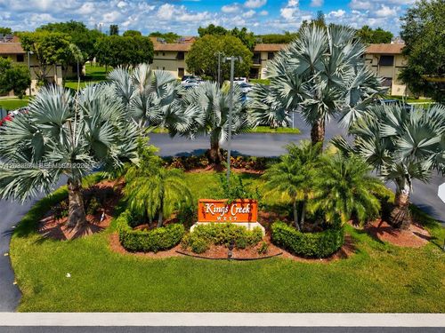 823-7935 Sw 86th Street, Miami, FL, 33143 | Card Image