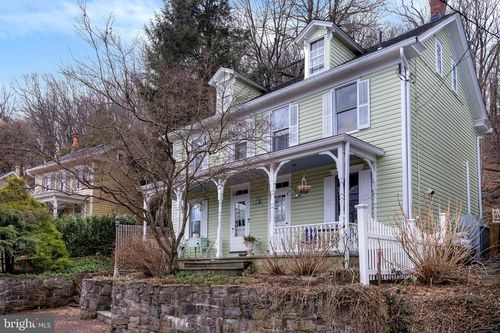 3693 River Rd, LUMBERVILLE, PA, 18933-9713 | Card Image