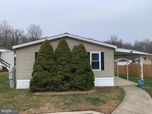 51 Lake Dr, MEDIA, PA, 19063-5926 | Card Image