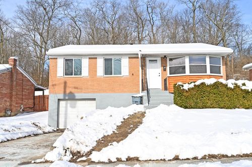 2085 N Teralta Cir, Cincinnati, OH, 45211-8156 | Card Image