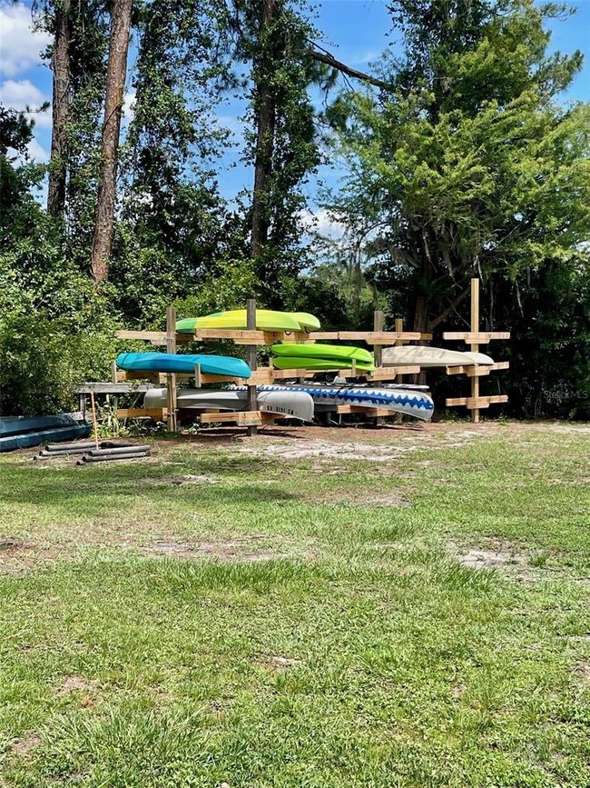 1112 Ne 130 Th Ter, House other with 3 bedrooms, 2 bathrooms and null parking in SILVER SPRINGS FL | Image 53