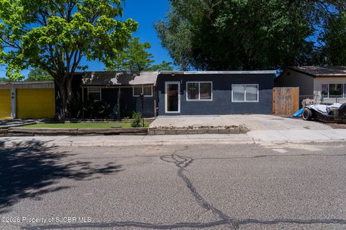 805 Baird Cir, Aztec, NM, 87410-1717 | Card Image