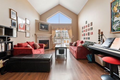 418-33478 Roberts Ave, Abbotsford, BC, V2S8E1 | Card Image