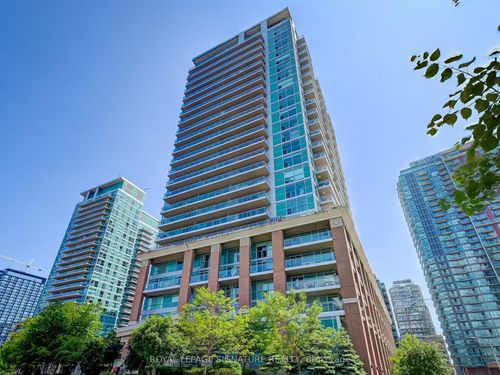 lph06-100 Western Battery Rd, Toronto, ON, M6K3S2 | Card Image