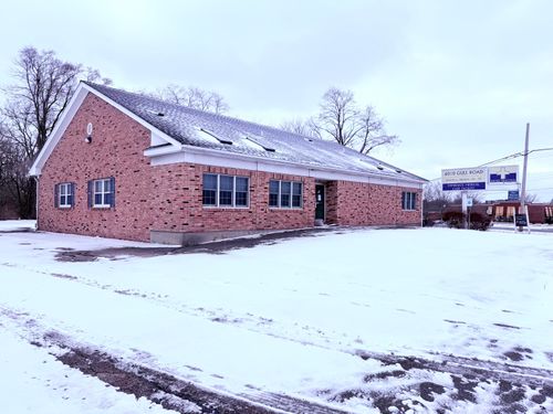 6010 Gull Road, Kalamazoo, MI, 49048 | Card Image