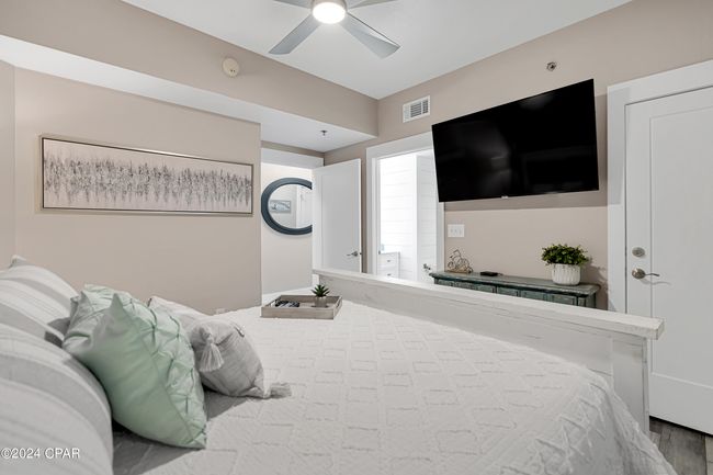 UNIT-1402 - 9900 S Thomas Dr, Condo with 1 bedrooms, 2 bathrooms and null parking in Panama City Beach FL | Image 9