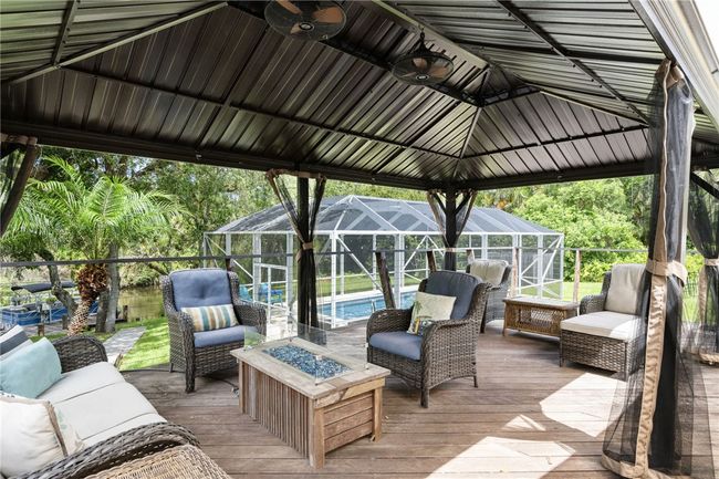 548 Cross Creek Cir, House other with 3 bedrooms, 3 bathrooms and null parking in Sebastian FL | Image 23