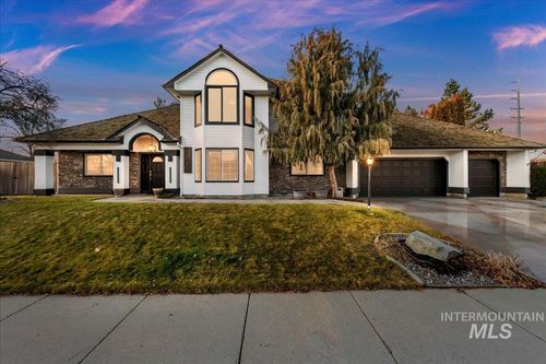 1605 Se 3rd Way, Meridian, ID, 83642-6629 | Card Image